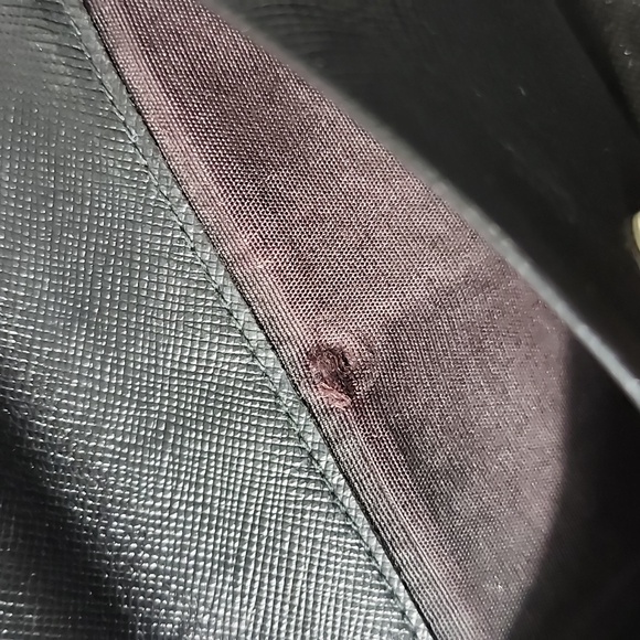 Prada wallet - Picture 7 of 11